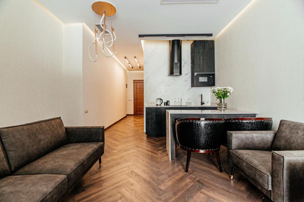 Meta Business Hotel By King David Tbilisi Eksteriør billede